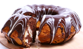 RECIPE: Marble cake with sour cream - BAM Become a master