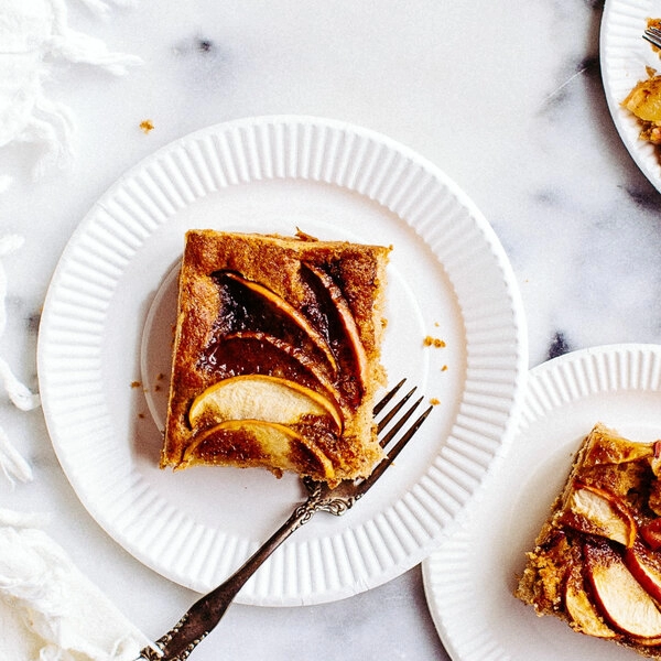 easy recipe for apple cakes