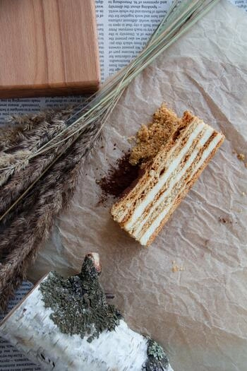 Doboska Hungarian traditional cake: Dobosh torte